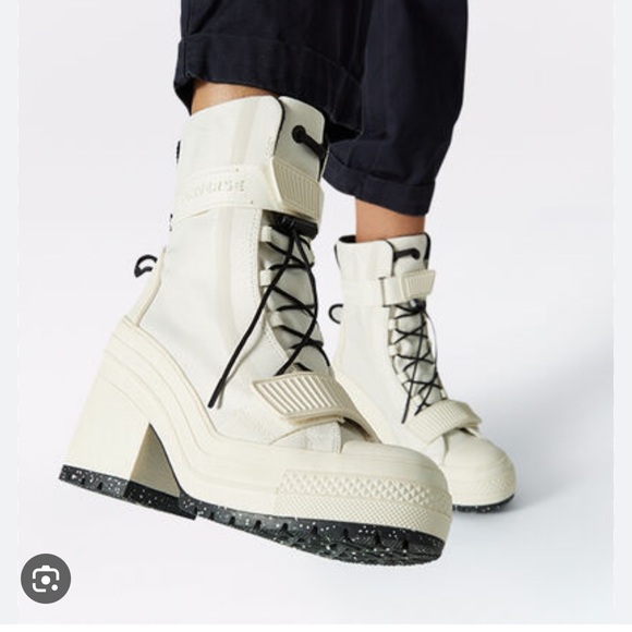 Converse All Star GR82 Lace Up Boots (9) - Picture 1 of 12